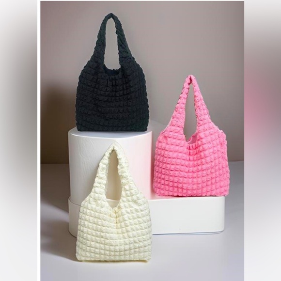 It 💓Pink Fuchsia Textured Tote Bag